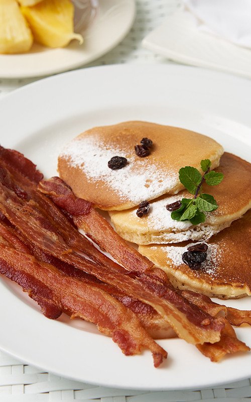 Pancakes & Bacon